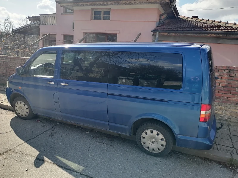 VW T5 Товарнопътнически, снимка 4 - Бусове и автобуси - 48035250