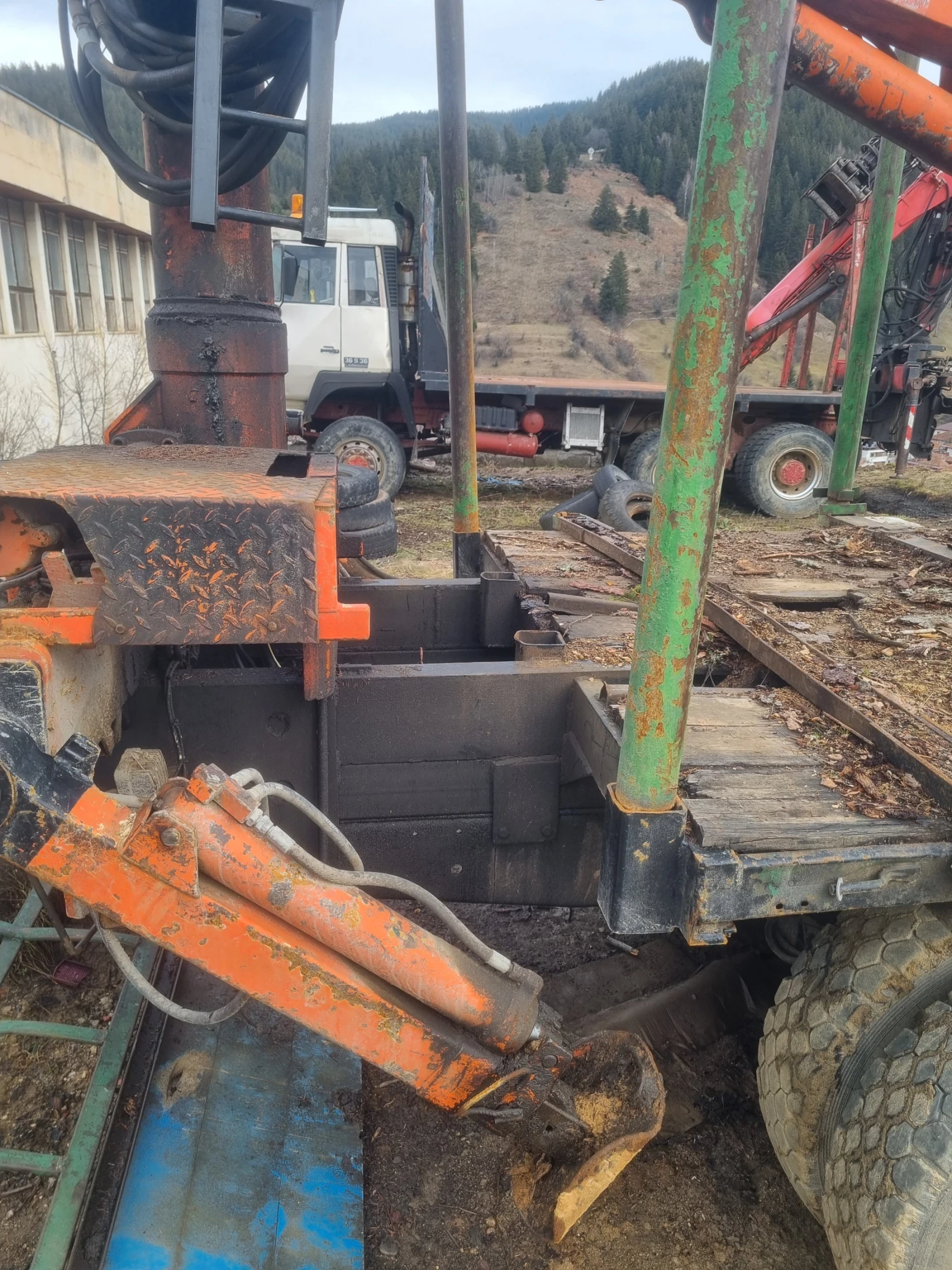 Kamaz 53212 Кран - изображение 4