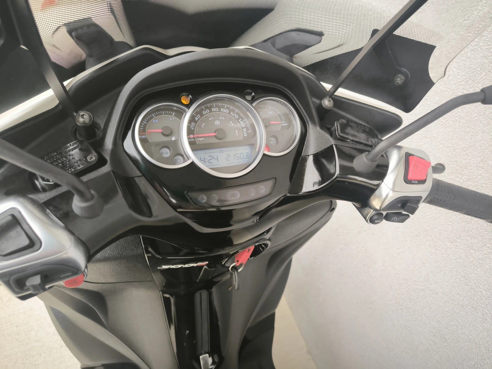 Piaggio Mp3 300i Yourban, 21.503 км. , Нов внос Италия  - изображение 5