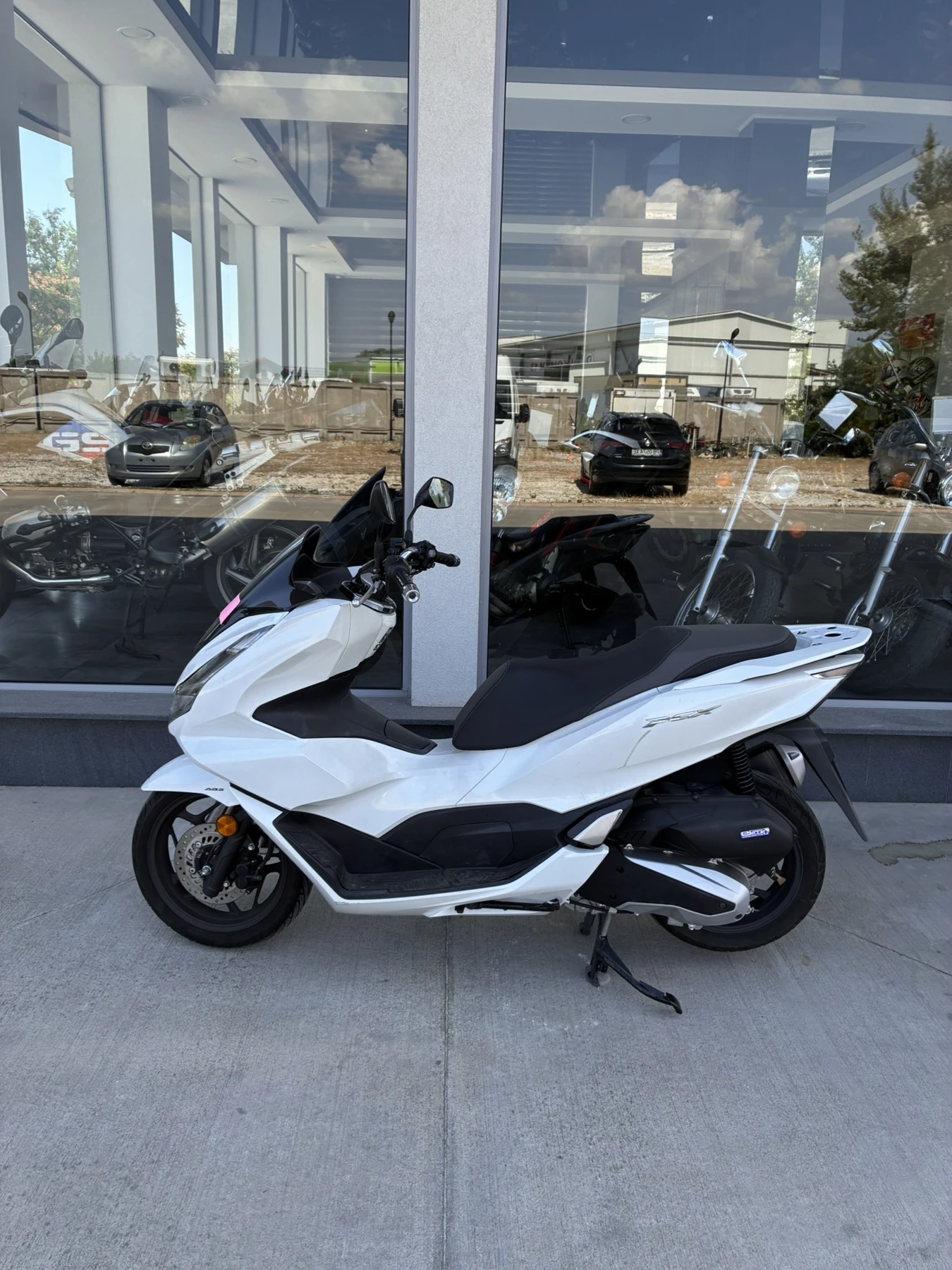Honda Pcx 125, снимка 2 - Мотоциклети и мототехника - 55175367