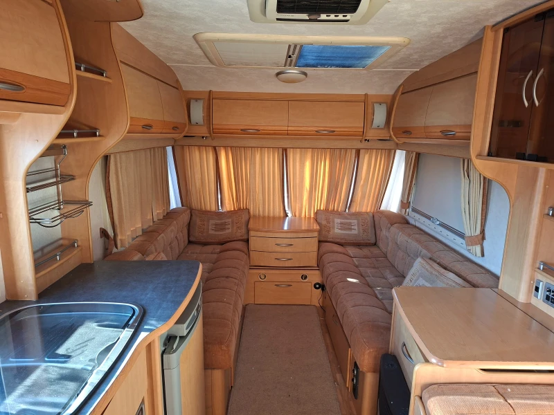 Каравана Coachmen Laser, снимка 7 - Каравани и кемпери - 52806253