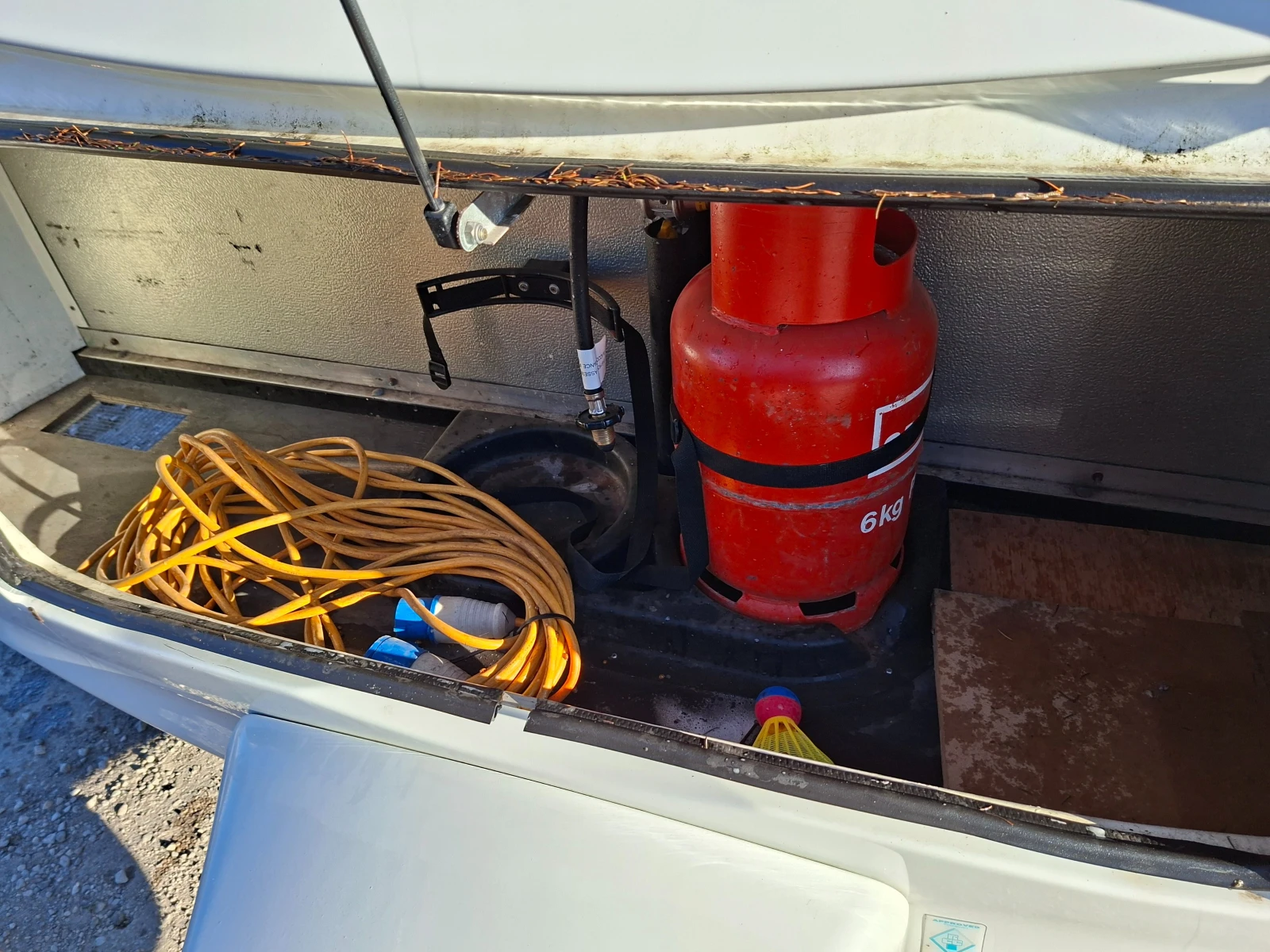 �������� Coachmen Laser | Mobile.bg � ����������� 14