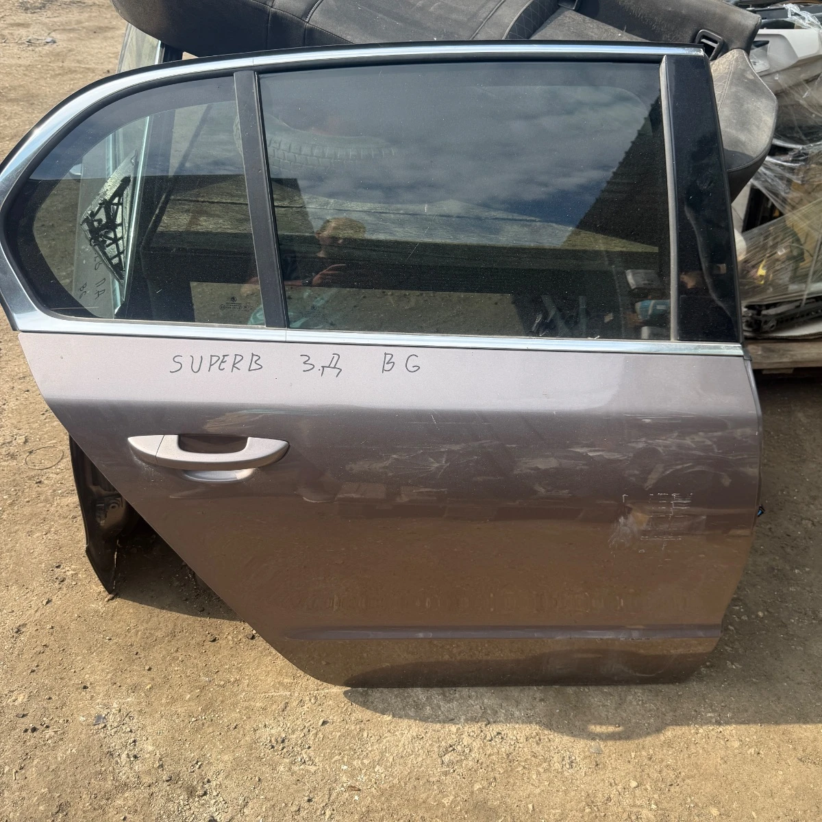Задна дясна врата за Skoda Superb 84511-602
