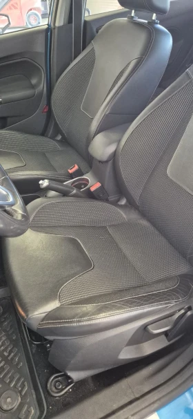 Ford Fiesta 1.6 tdci , снимка 9