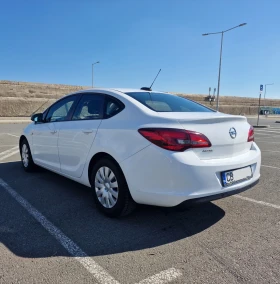 Opel Astra J, снимка 7