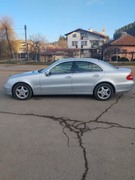 Mercedes-Benz E 200 2.0, снимка 6
