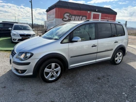 VW Touran CROSS 1, 4 DSG* ПОДГРЕВ* КОЖА* НАВИ* ШВЕЙЦАРИЯ, снимка 8 - Автомобили и джипове - 53653970