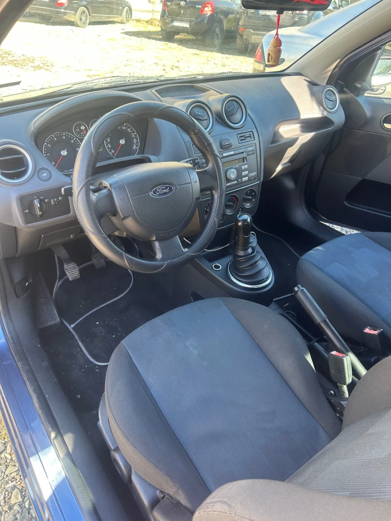 Ford Fiesta, снимка 5 - Автомобили и джипове - 48076998