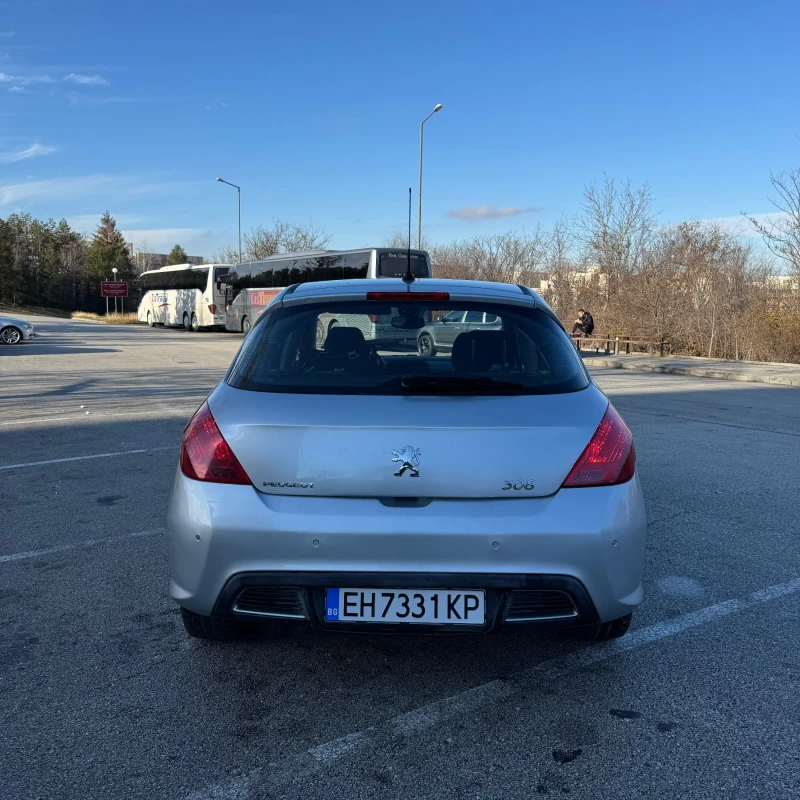 Peugeot 308 2.0HDI 136кс Автоматик, снимка 4 - Автомобили и джипове - 48286514