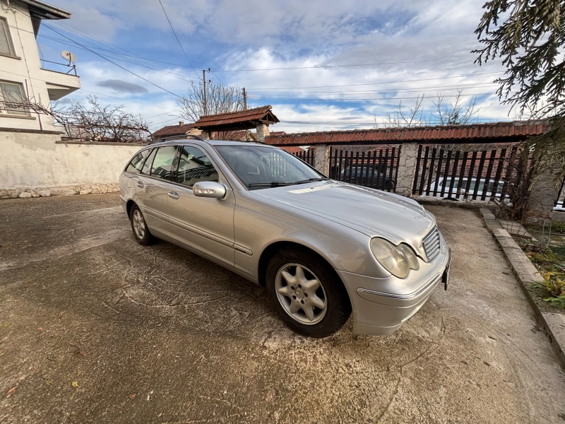 Mercedes-Benz C 220 CDI Elegance, снимка 5 - Автомобили и джипове - 48442177