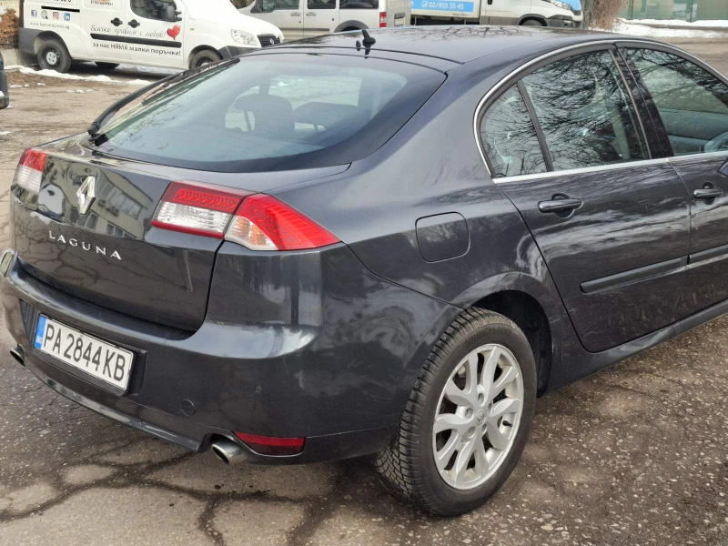 Renault Laguna 2.0 DCI, снимка 11 - Автомобили и джипове - 49480410