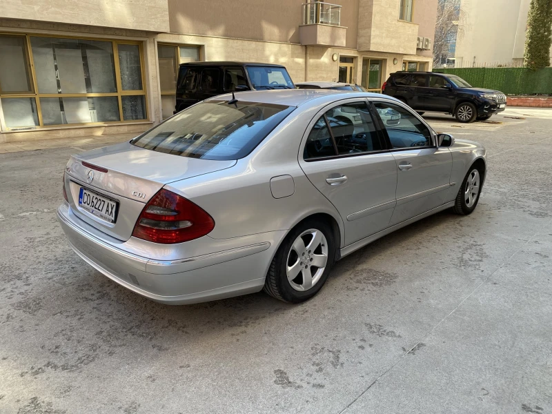 Mercedes-Benz E 270 CDI/W211, снимка 5 - Автомобили и джипове - 49206771