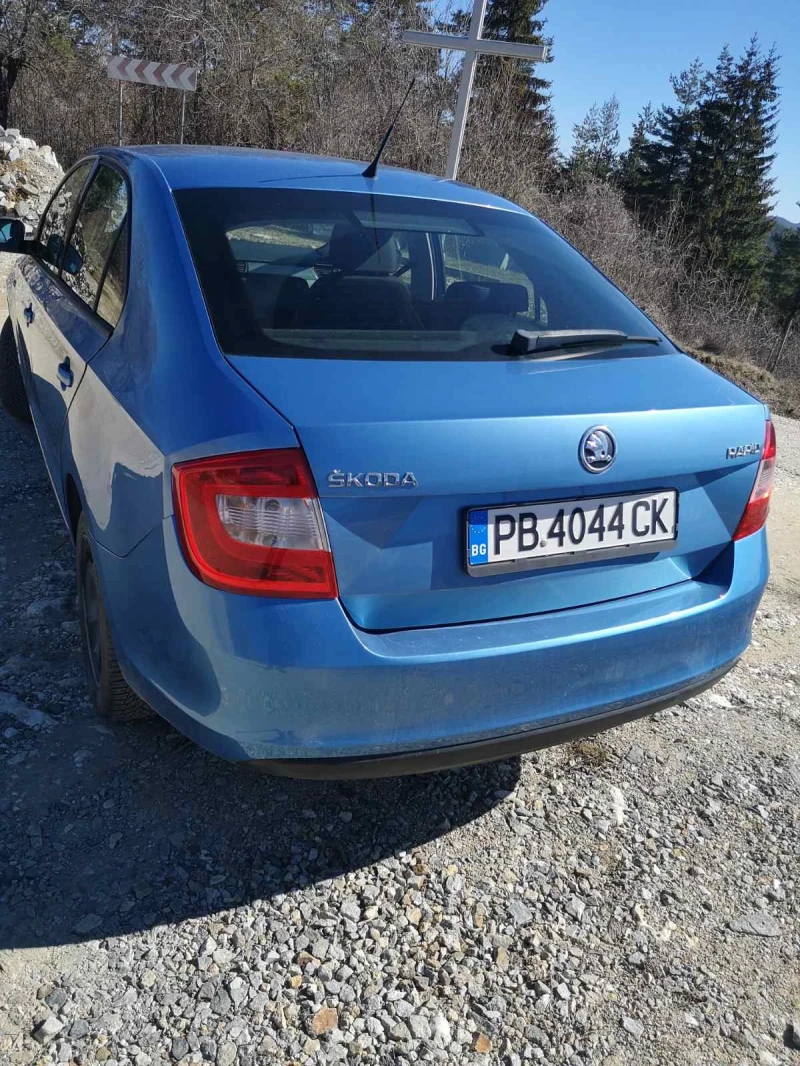 Skoda Rapid, снимка 10 - Автомобили и джипове - 49412127