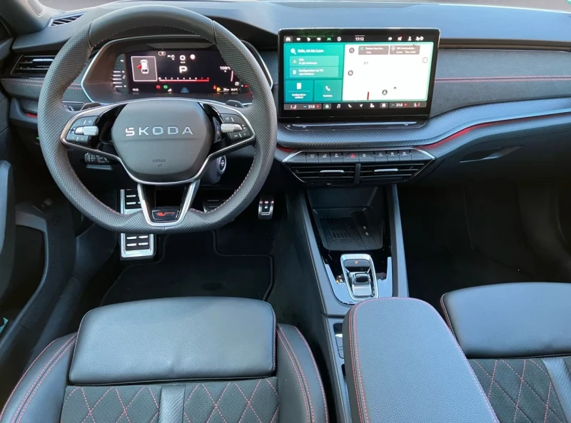 Skoda Octavia 2.0 TSI RS* Head Up* , снимка 6 - Автомобили и джипове - 52153639