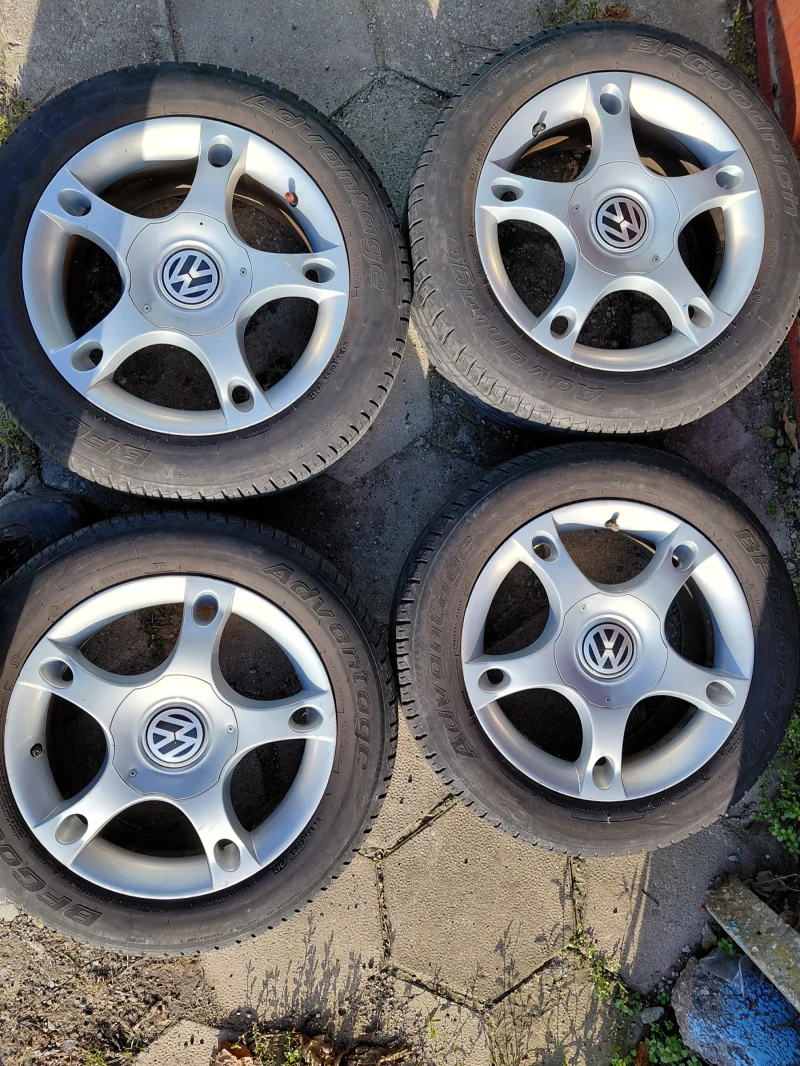 VW Golf, снимка 11 - Автомобили и джипове - 52891451