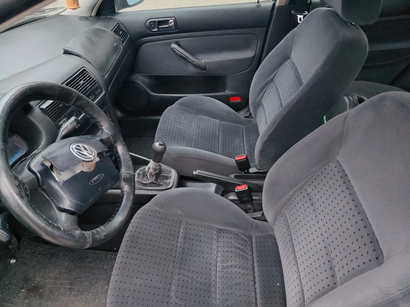 VW Golf, снимка 9 - Автомобили и джипове - 52891451