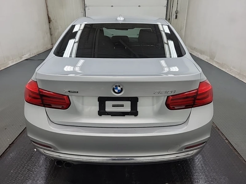 BMW 330 * 330I XDRIVE * CARFAX * ЦЕНА ДО БГ, снимка 5 - Автомобили и джипове - 52922291