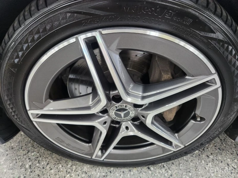 Mercedes-Benz CLS 300, снимка 5 - Автомобили и джипове - 53212433