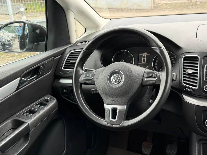 VW Sharan 2.0TDI 140HP 4-MOTION, снимка 16 - Автомобили и джипове - 53471129