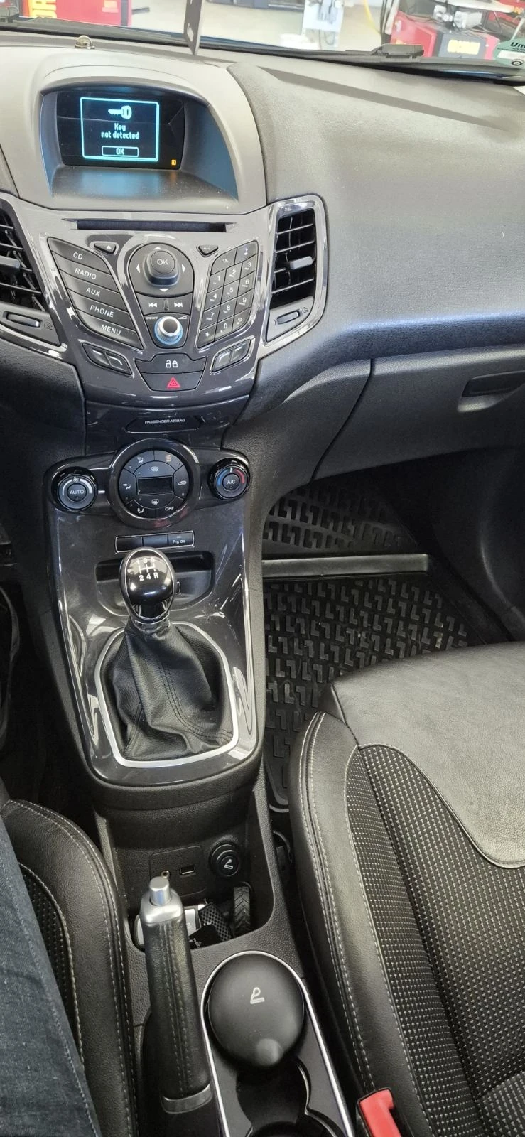 Ford Fiesta 1.6 tdci  | Mobile.bg � ����������� 10