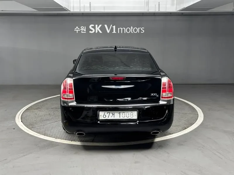 Chrysler 300c 3.6, снимка 5 - Автомобили и джипове - 54326067