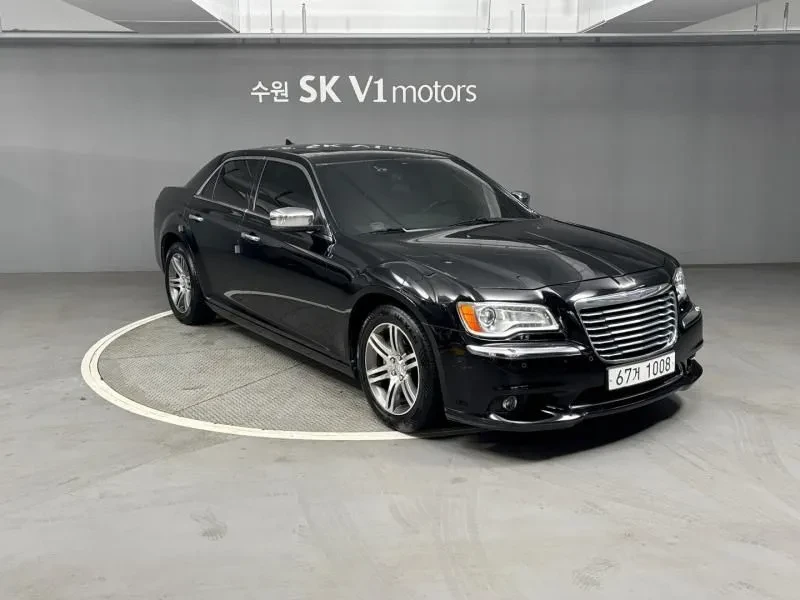Chrysler 300c 3.6, снимка 2 - Автомобили и джипове - 54326067