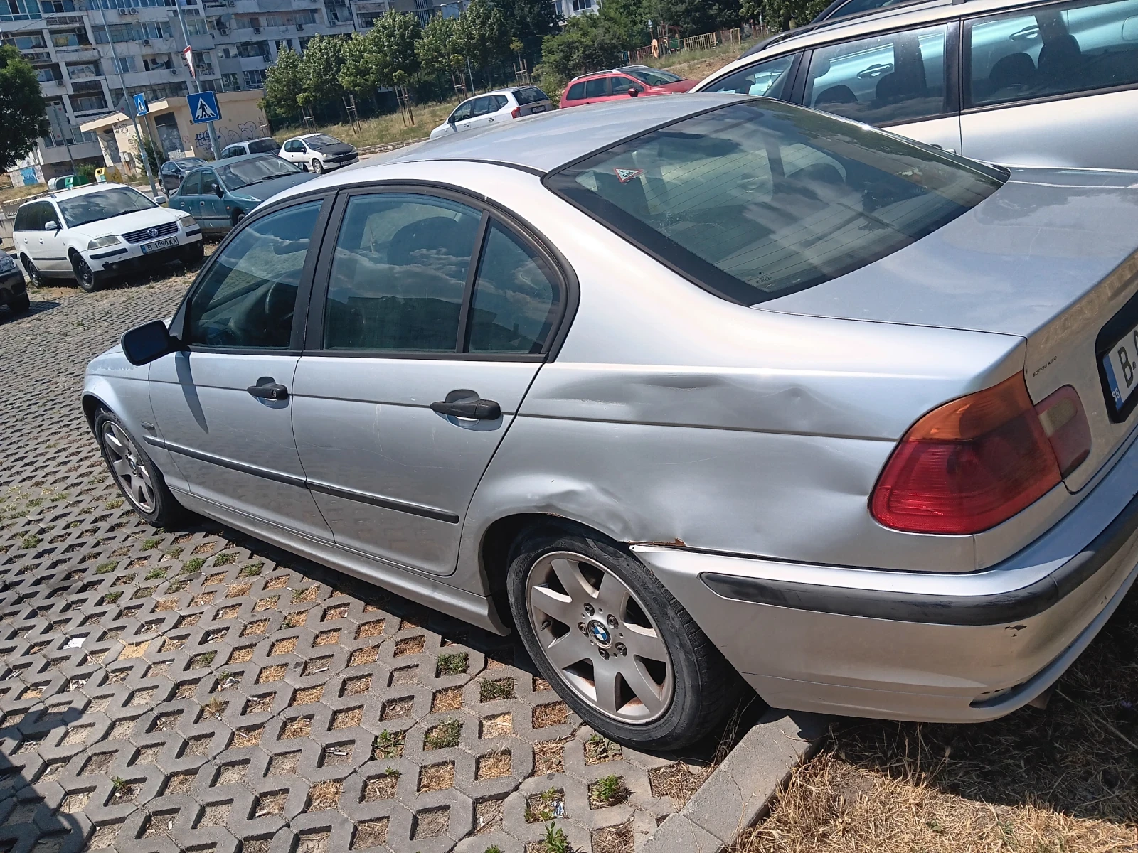 BMW 318  - изображение 6
