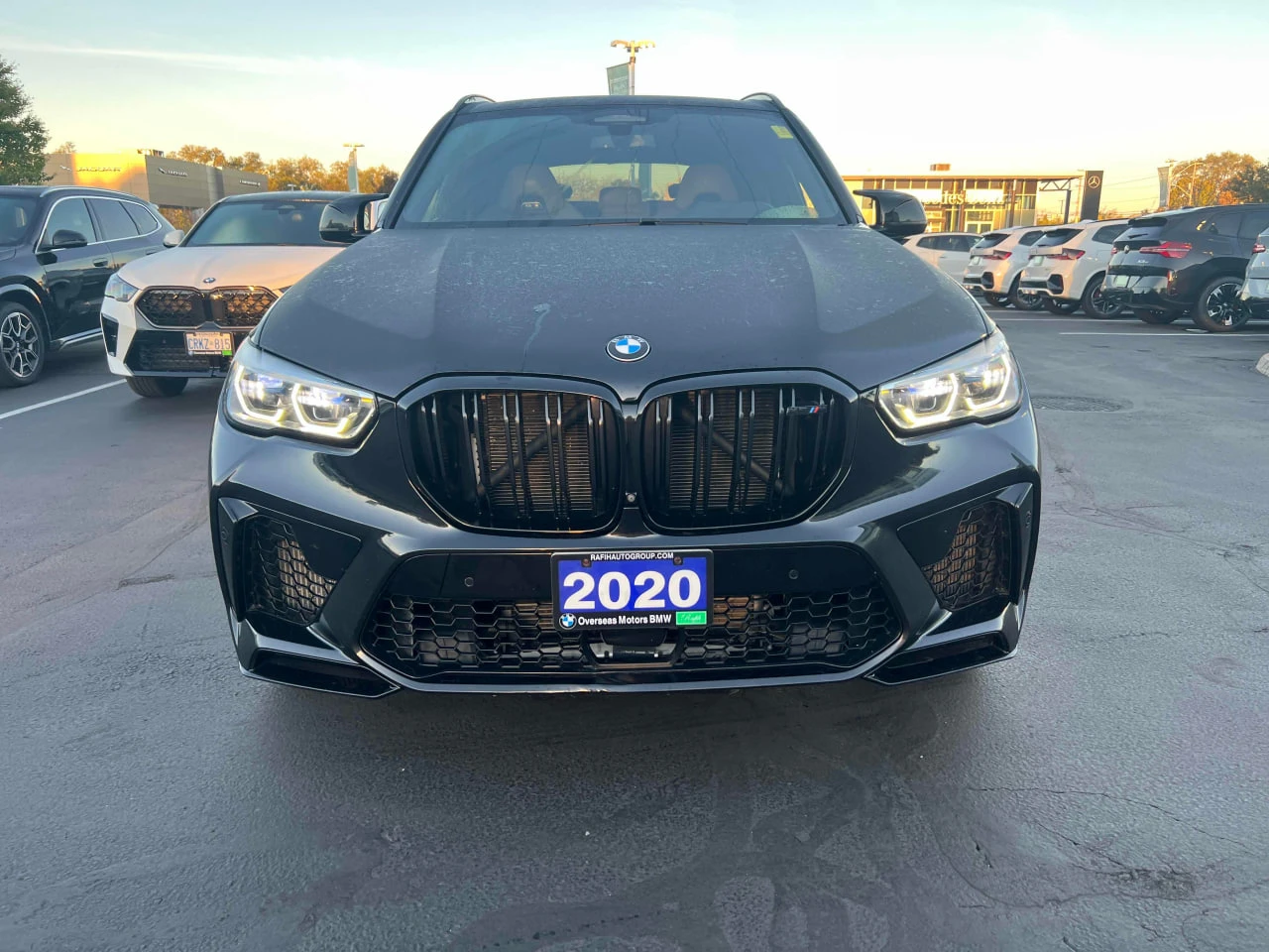 BMW X5M * АВТО КРЕДИТ* ЦЕНА ДО БГ * CARFAX *  - изображение 2