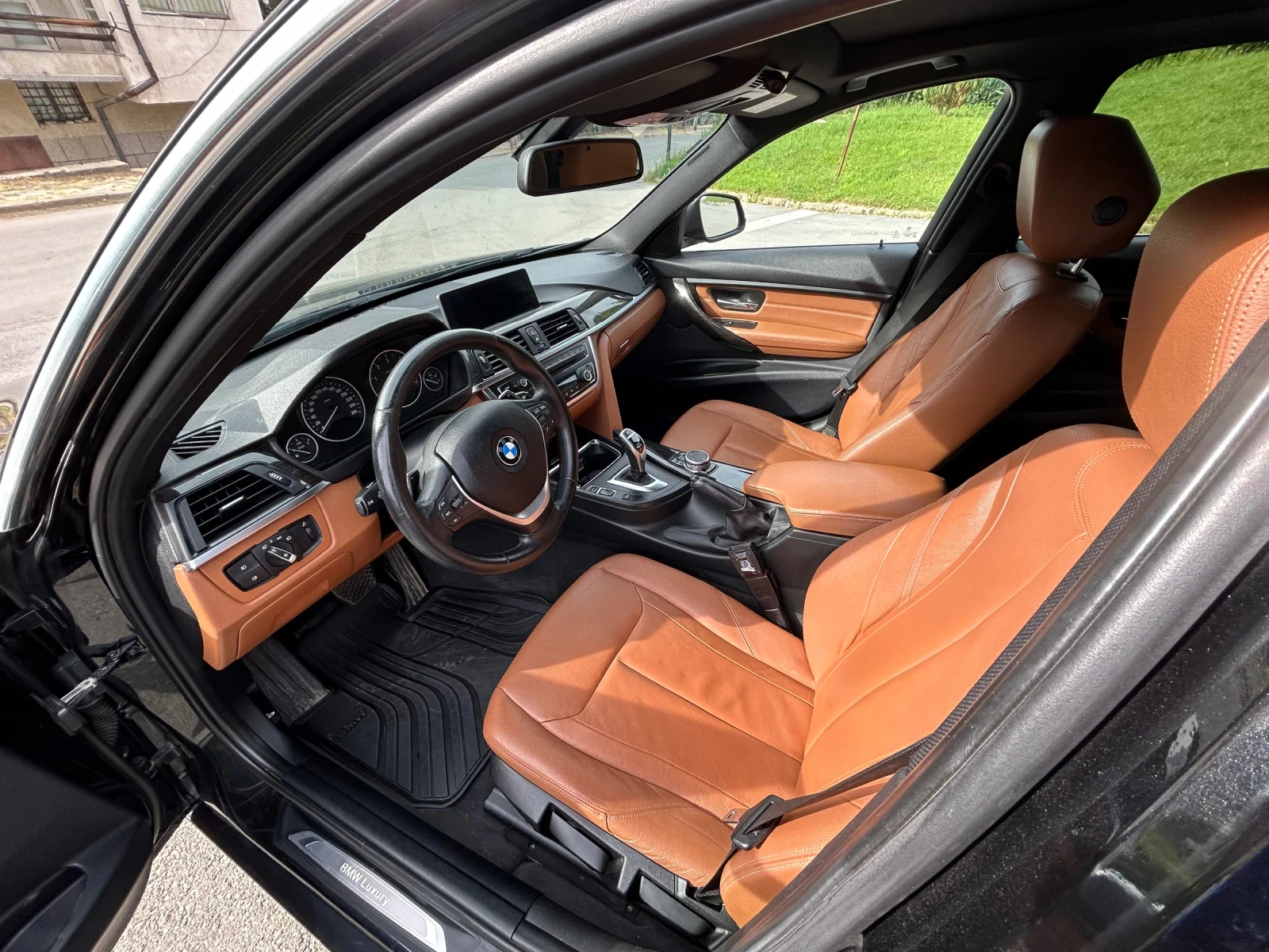 BMW 320 320d Luxury 184hp xDrive - изображение 8