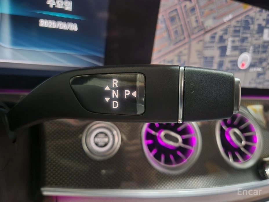 Mercedes-Benz CLS 300  - изображение 9