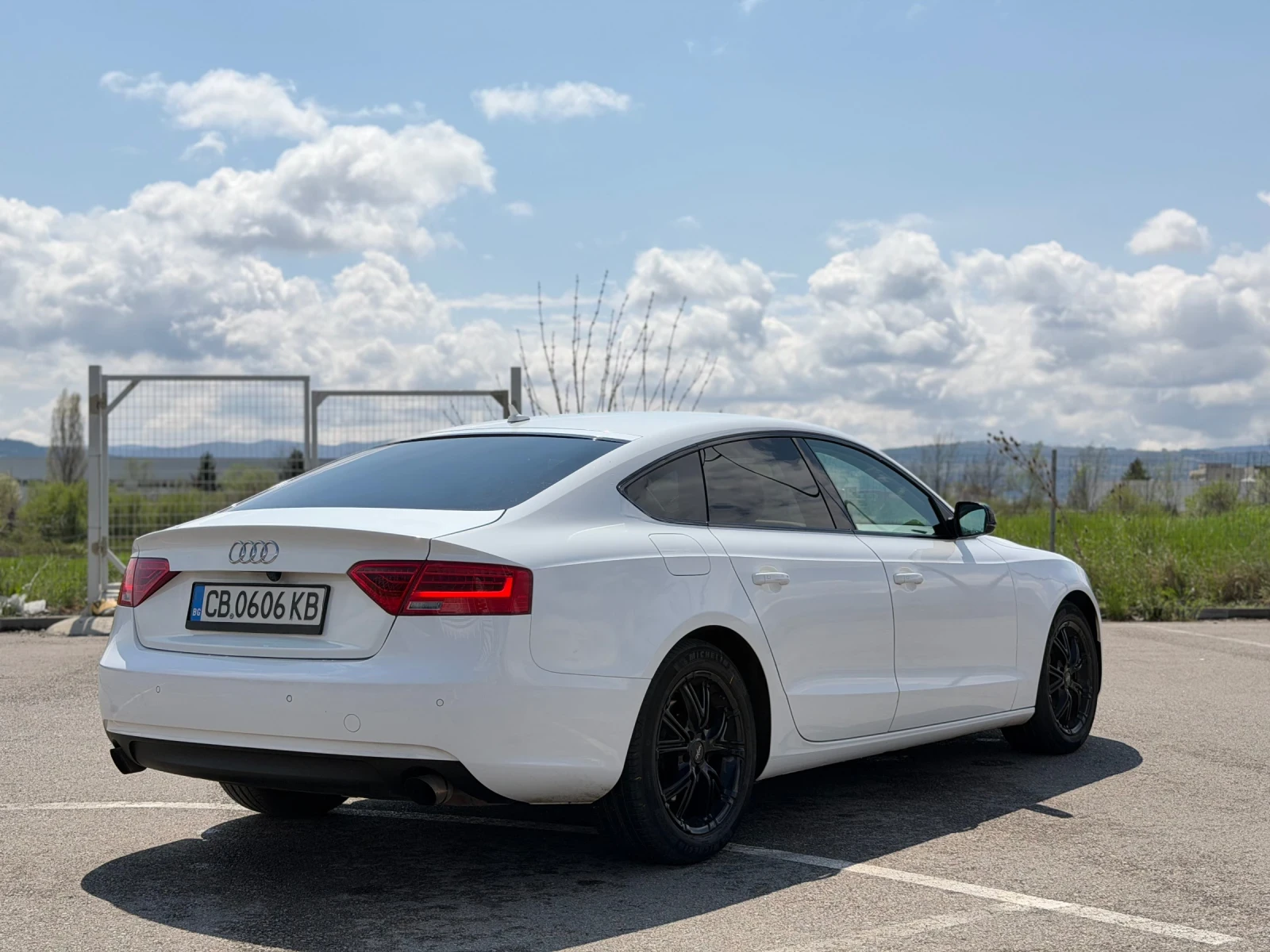 Audi A5 2.0 TFSI, снимка 4 - Автомобили и джипове - 53565525