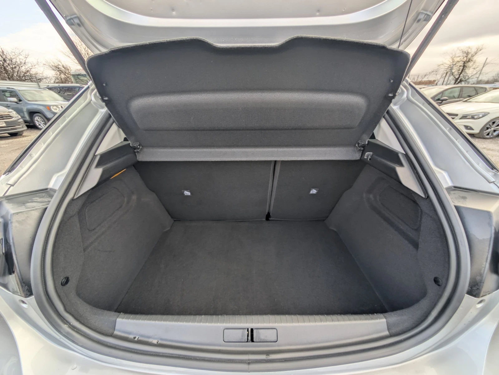 Opel Corsa 1.2i* 2024г.* 7700км, снимка 16 - Автомобили и джипове - 53743016