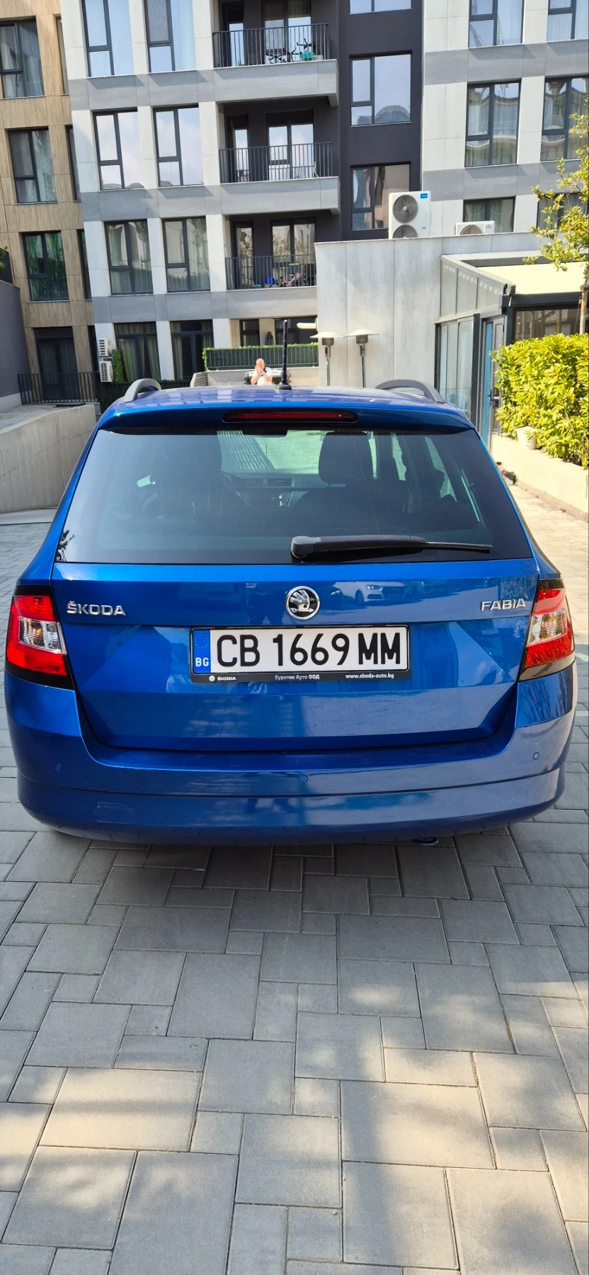 Skoda Fabia Комби Стайл 1, 0 TSI, снимка 7 - Автомобили и джипове - 53894838