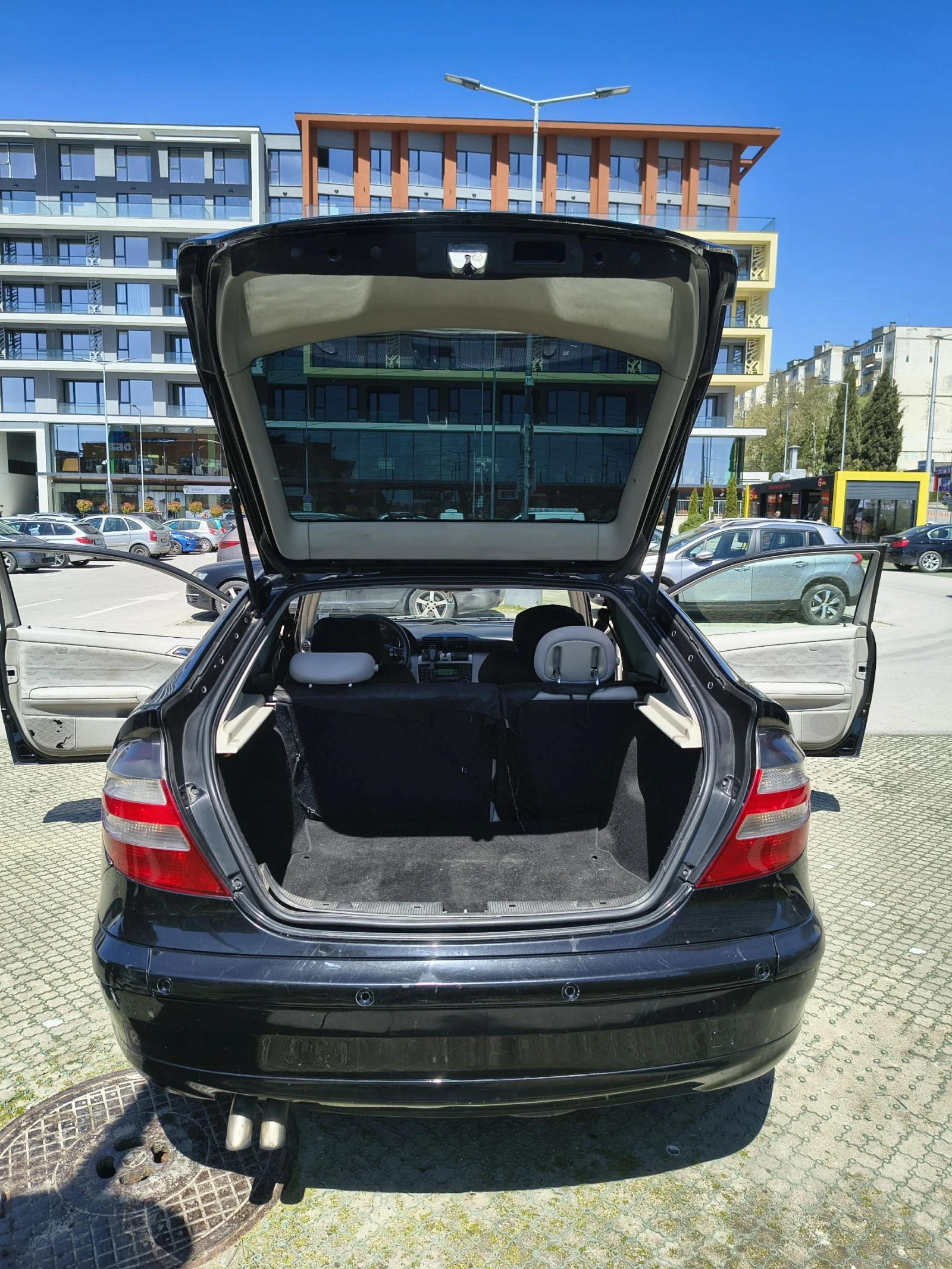 Mercedes-Benz C 220 W203, снимка 3 - Автомобили и джипове - 54320028