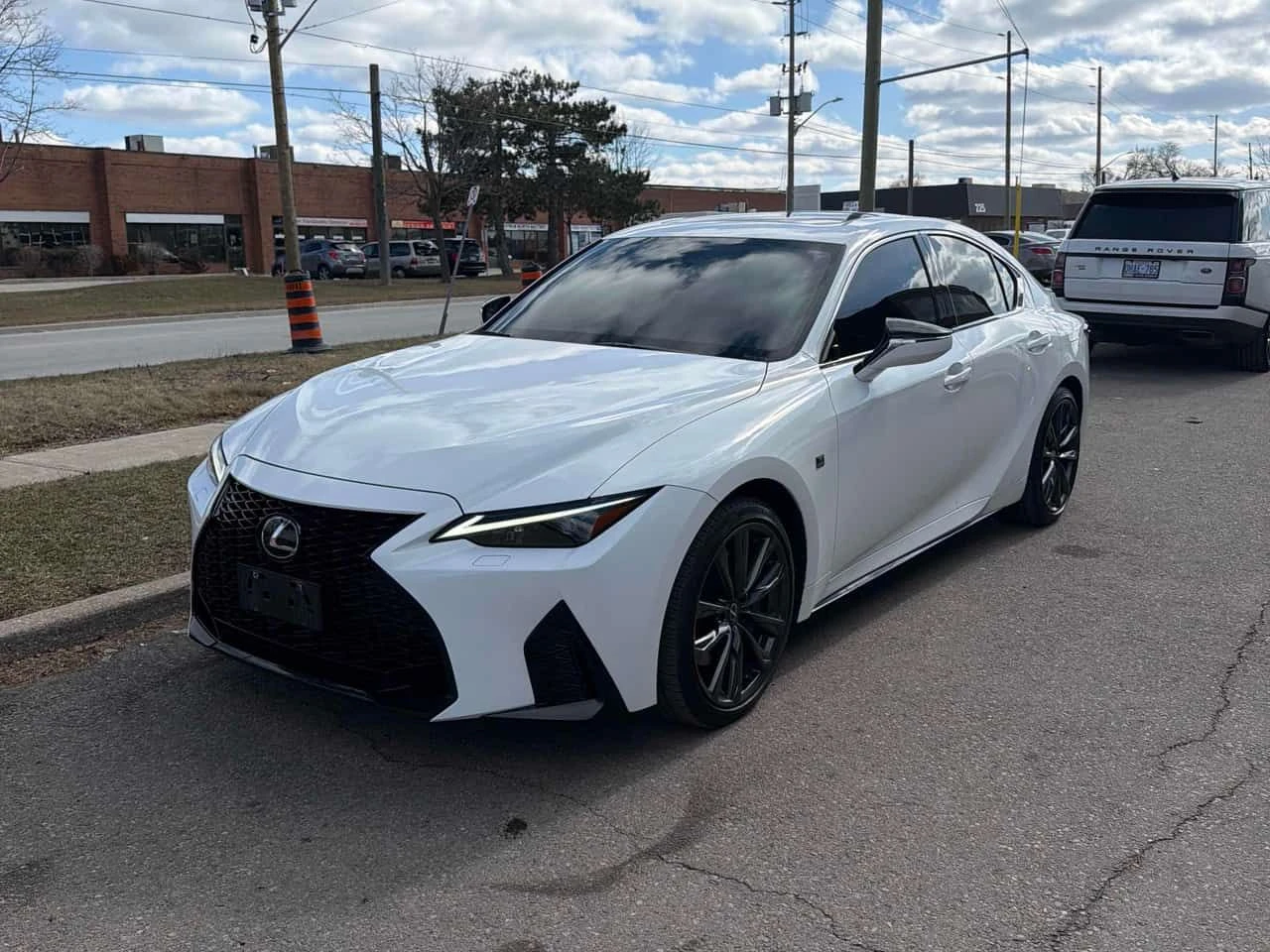 Lexus IS 300 F-SPORT* M/L* DISTRONIC* ПАНОРАМА* 