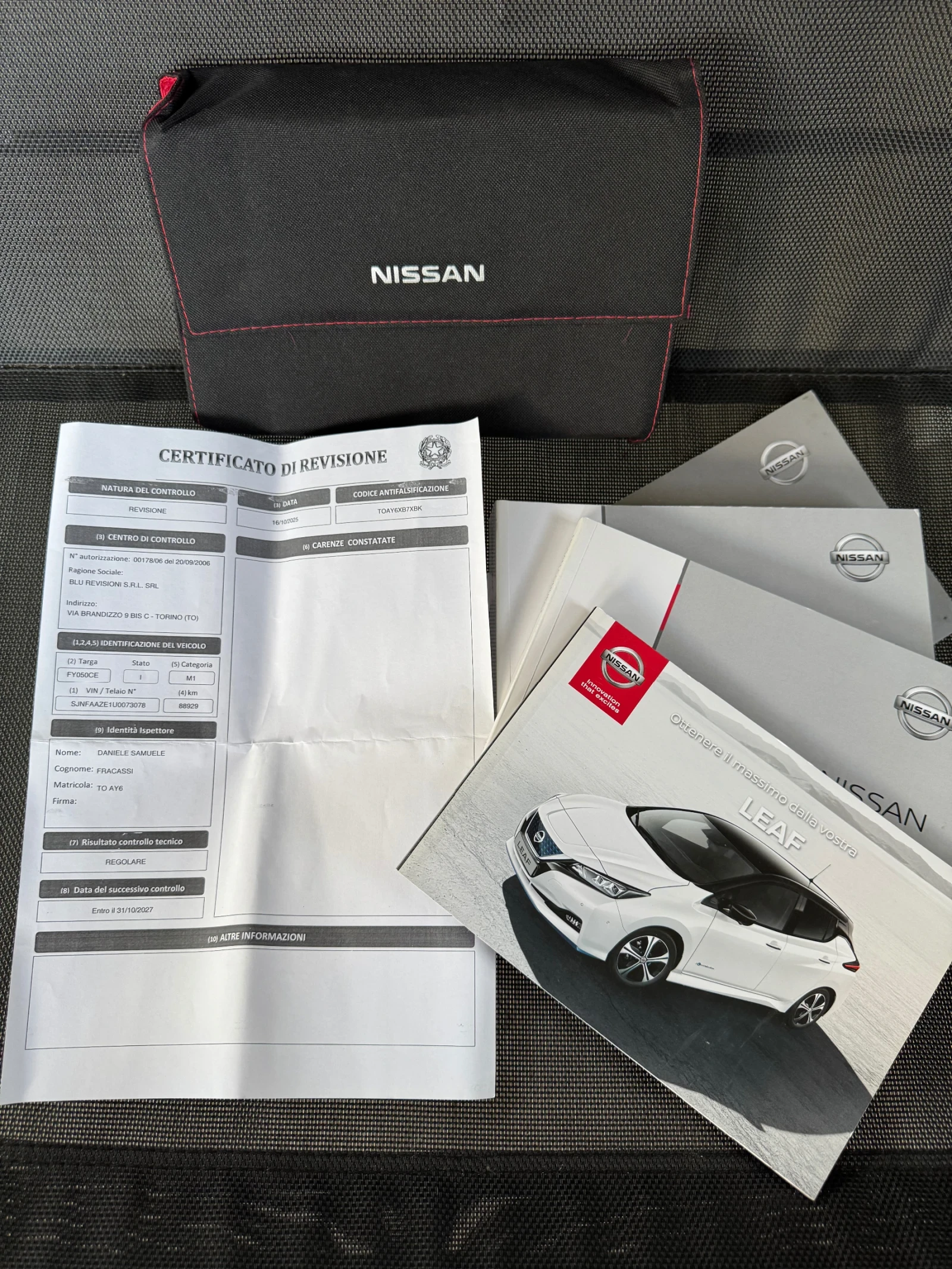 Nissan Leaf  40 KW BISINESS, снимка 17 - Автомобили и джипове - 54703757