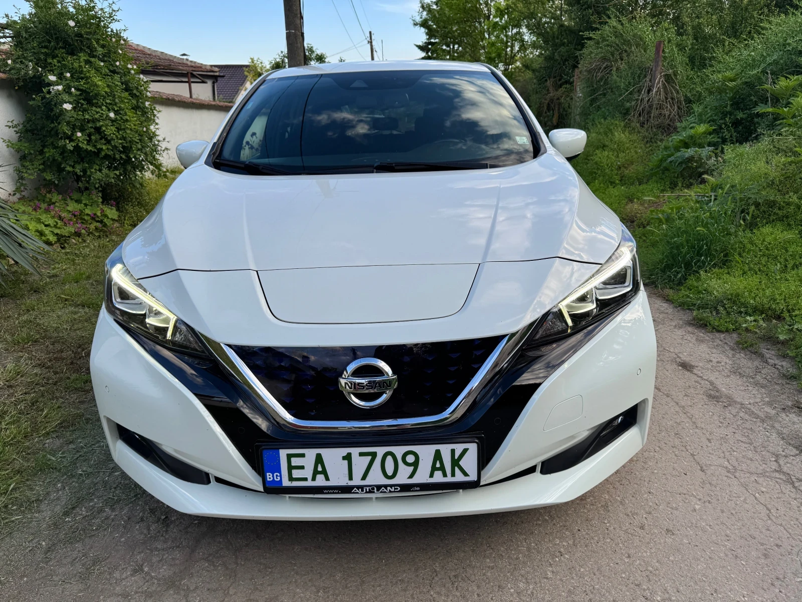Nissan Leaf  40 KW BISINESS, снимка 2 - Автомобили и джипове - 54703757