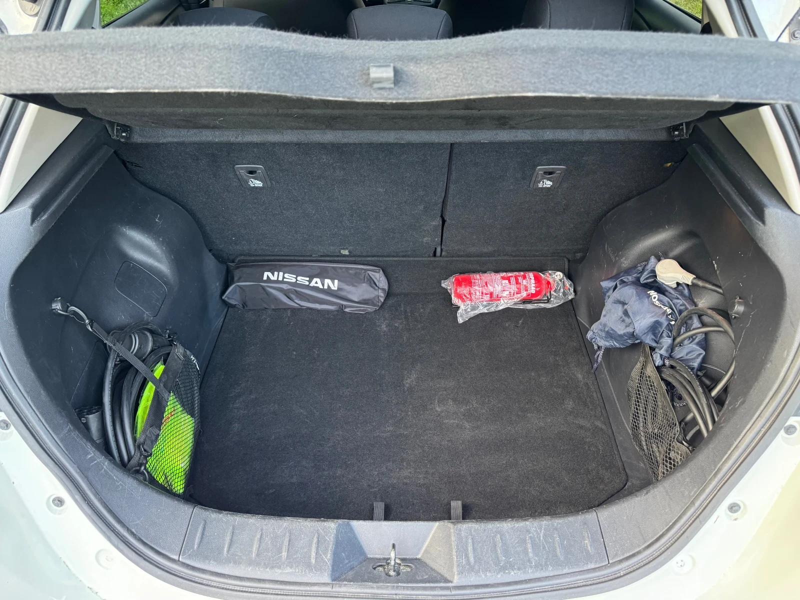Nissan Leaf  40 KW BISINESS, снимка 13 - Автомобили и джипове - 54703757