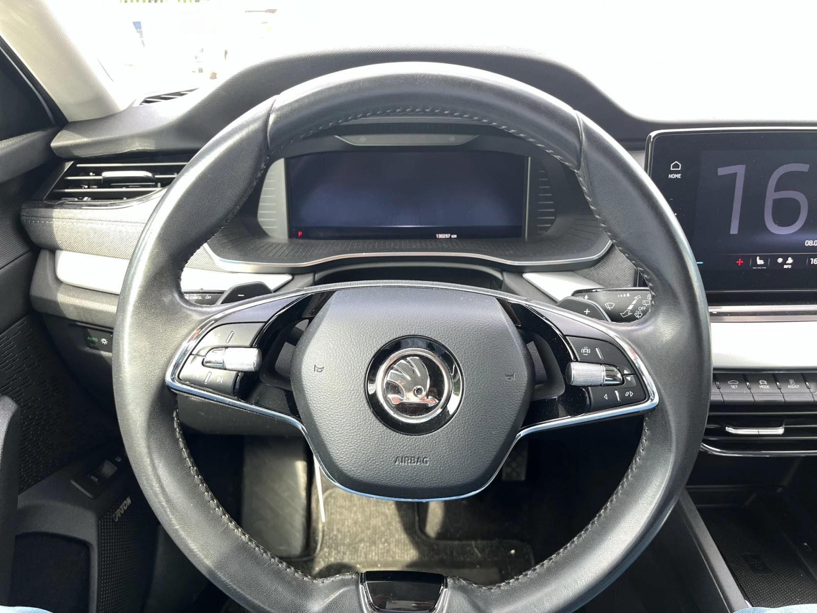 Skoda Octavia 1.4 TSI 6DSG IV, снимка 14 - Автомобили и джипове - 54823155