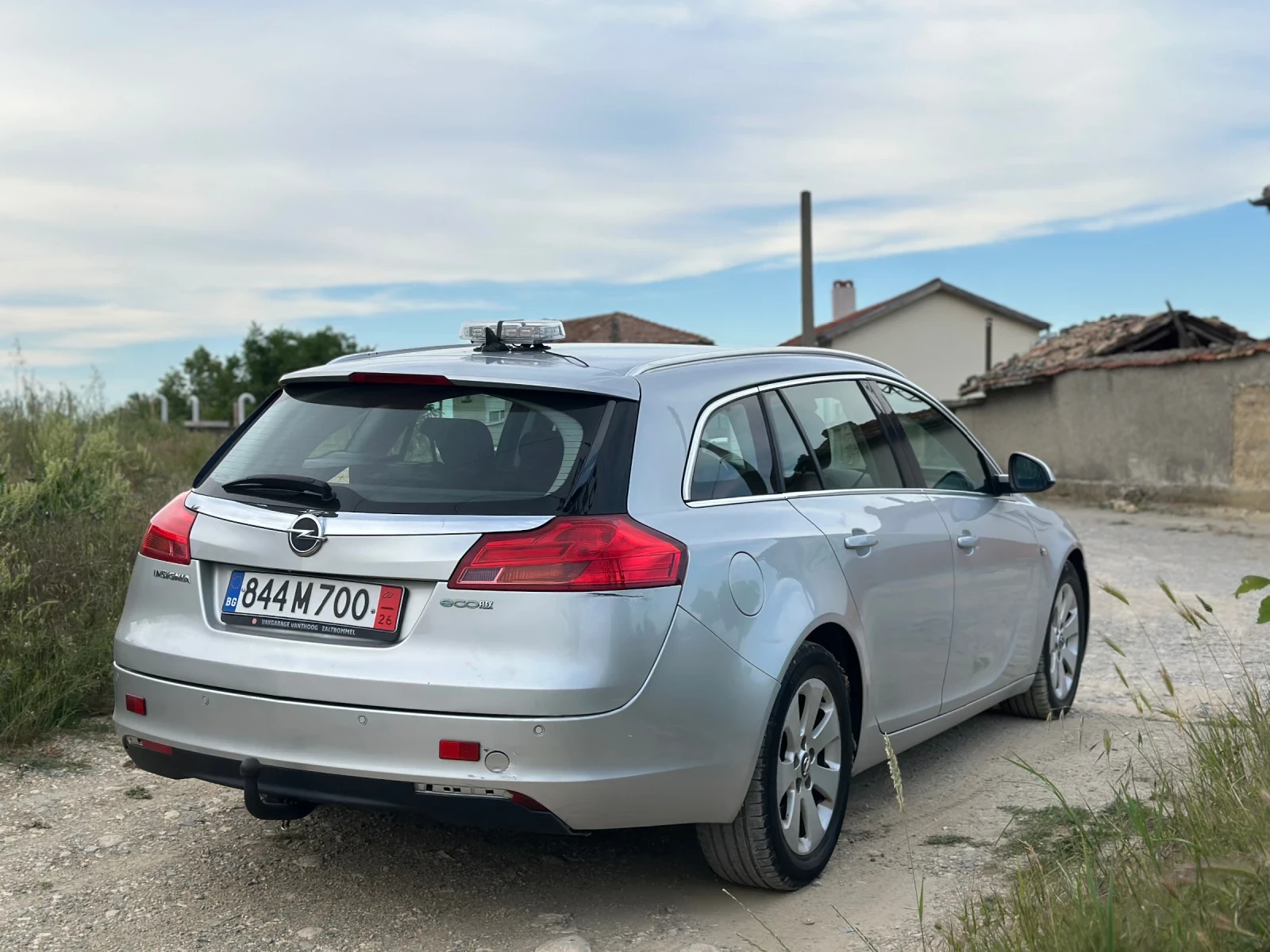Opel Insignia, снимка 4 - Автомобили и джипове - 54910517