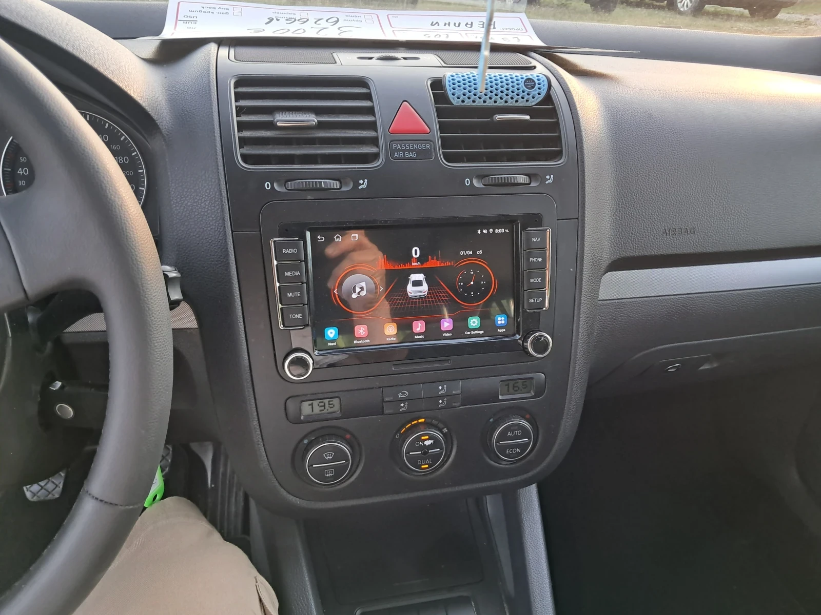 VW Jetta 1.9 tdi 105 ks., снимка 10 - Автомобили и джипове - 55047006