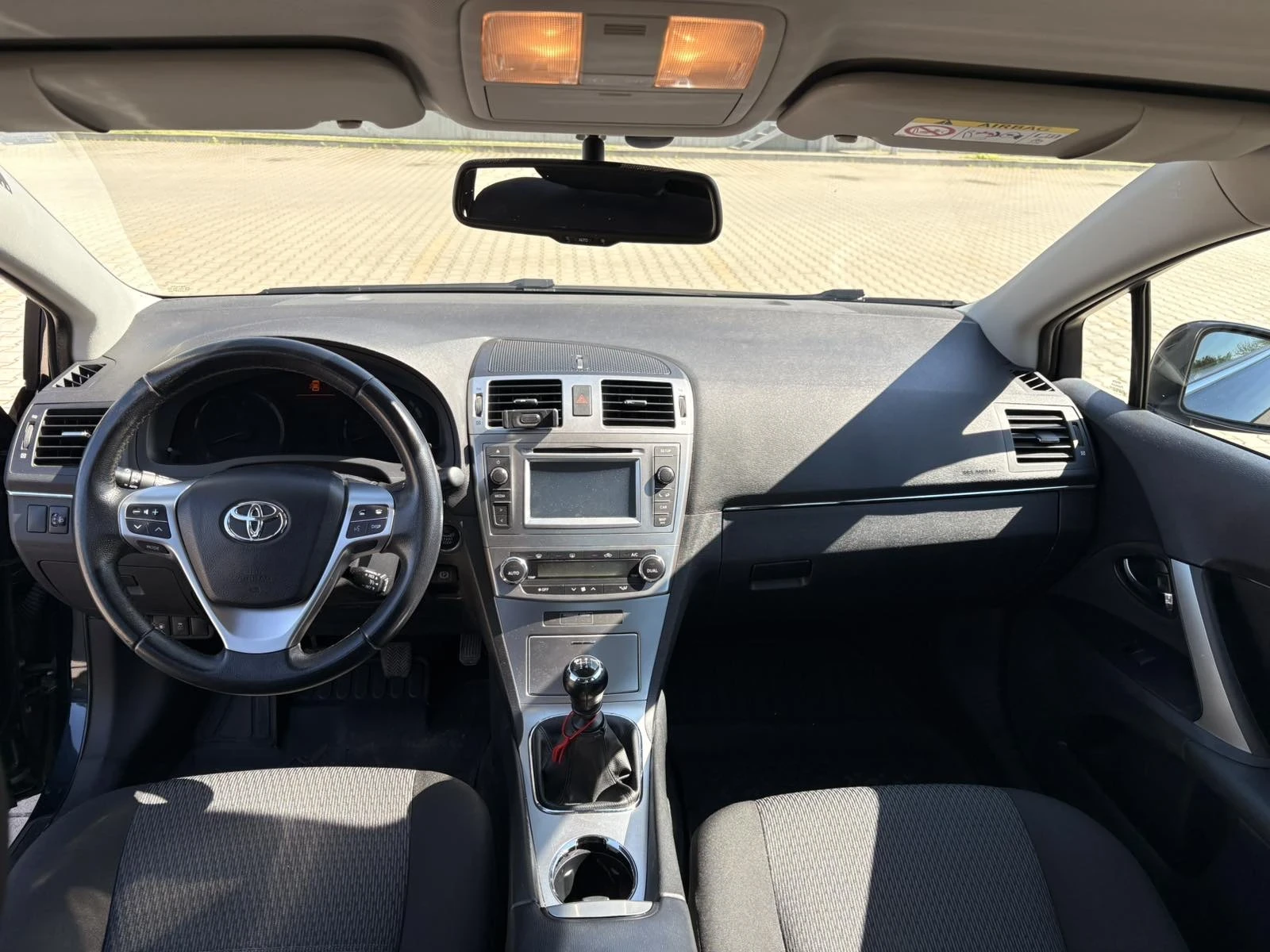 Toyota Avensis, снимка 3 - Автомобили и джипове - 55052089