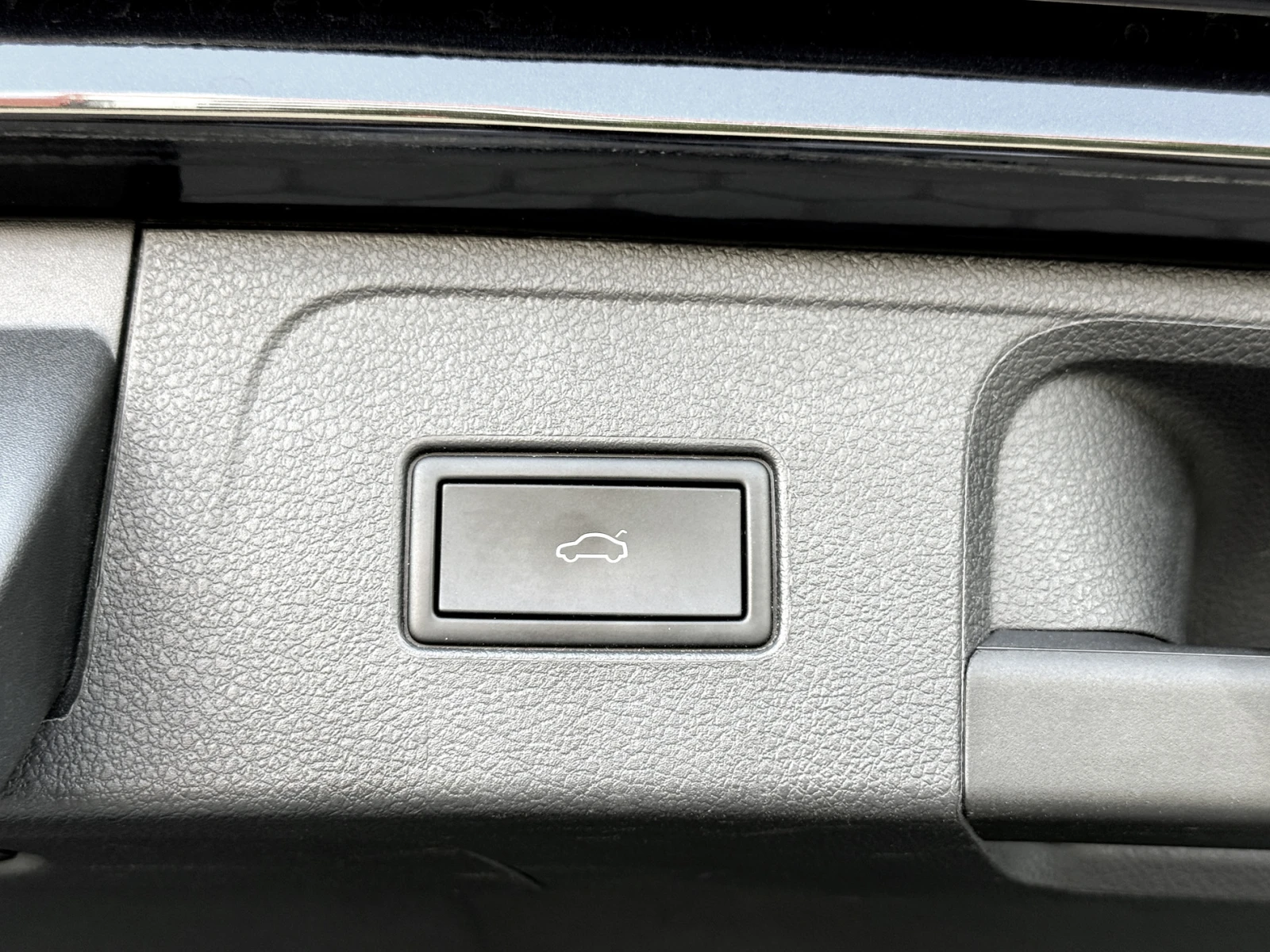 VW Passat 2.0 TDI DSG Business , снимка 16 - Автомобили и джипове - 55582157