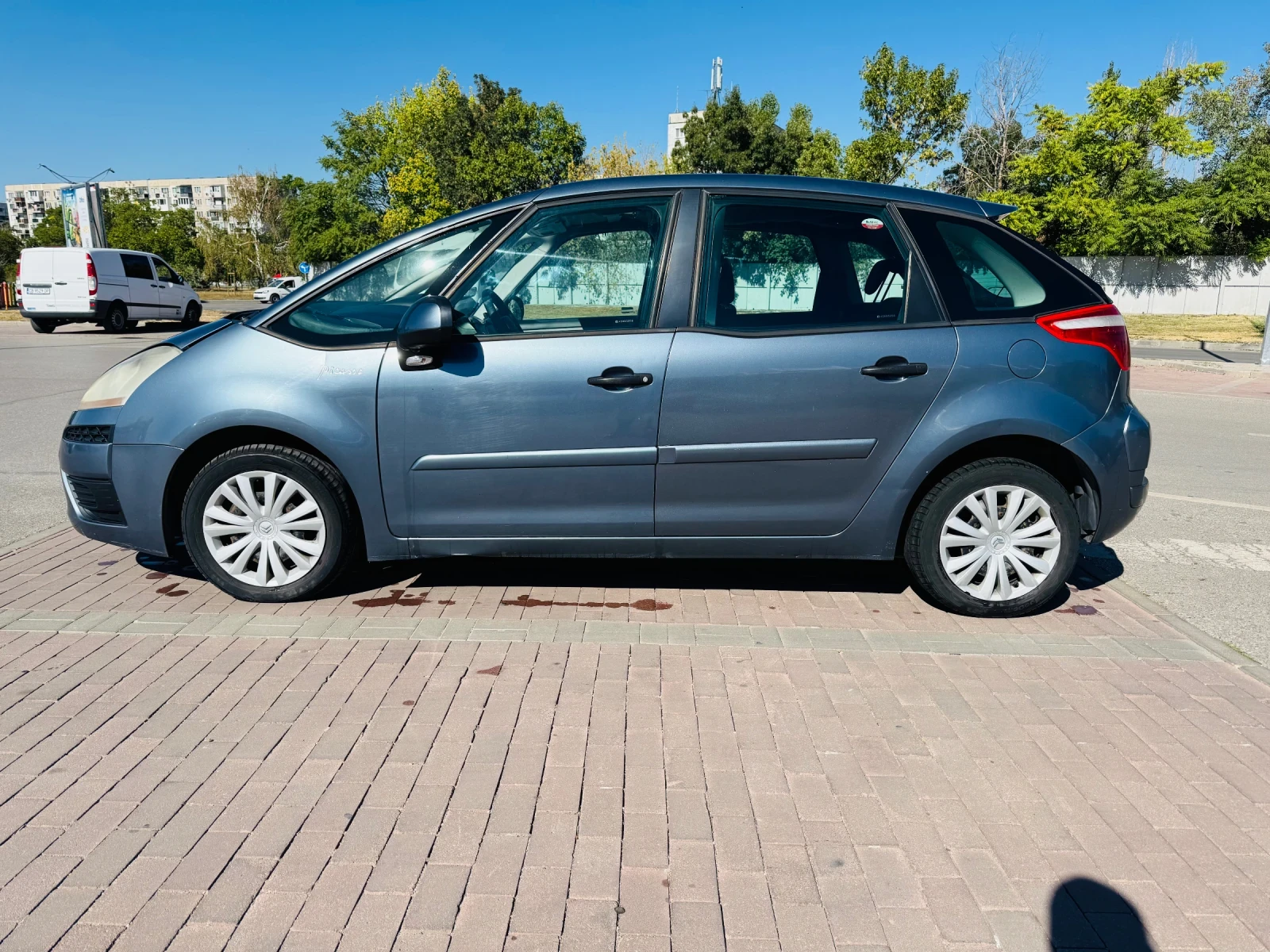 Citroen C4 Picasso, снимка 2 - Автомобили и джипове - 56158856