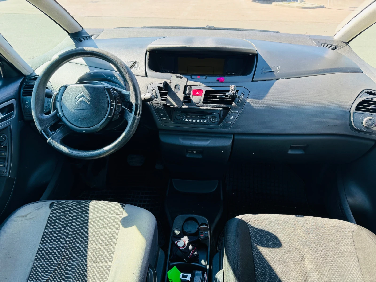 Citroen C4 Picasso, снимка 10 - Автомобили и джипове - 56158856