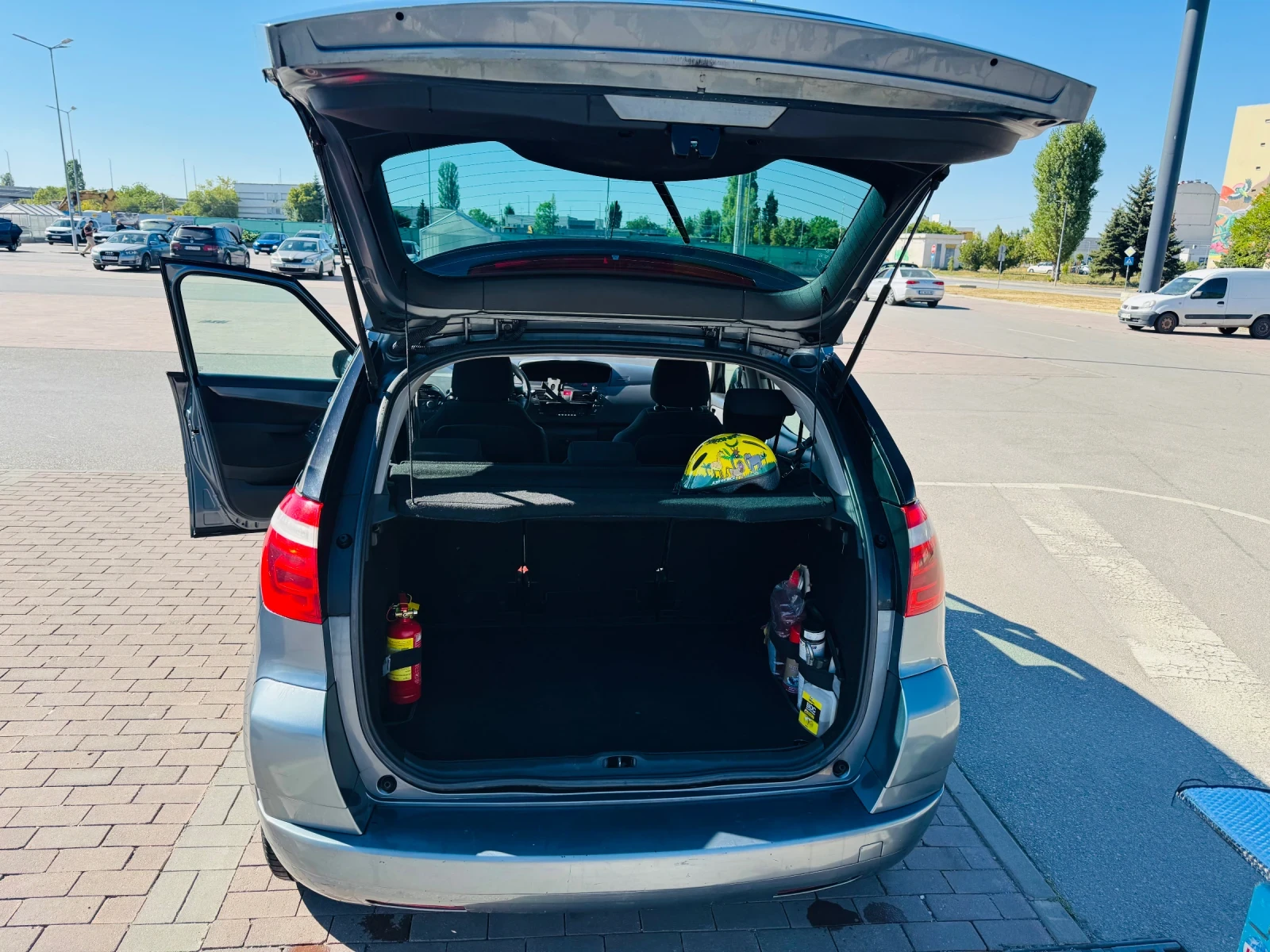 Citroen C4 Picasso, снимка 7 - Автомобили и джипове - 56158856