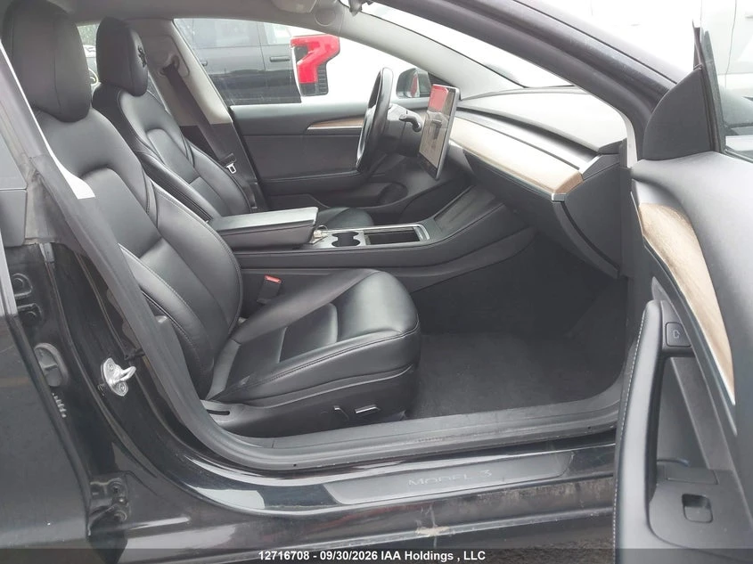 Tesla Model 3 Standard Range RWD, снимка 5 - Автомобили и джипове - 56405085