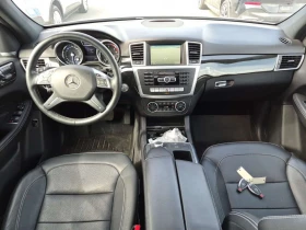 Mercedes-Benz ML 350 BLUETEC| DISTRONIC| 2 КЛЮЧА| HAR/KAR| PANO| CARFAX, снимка 9