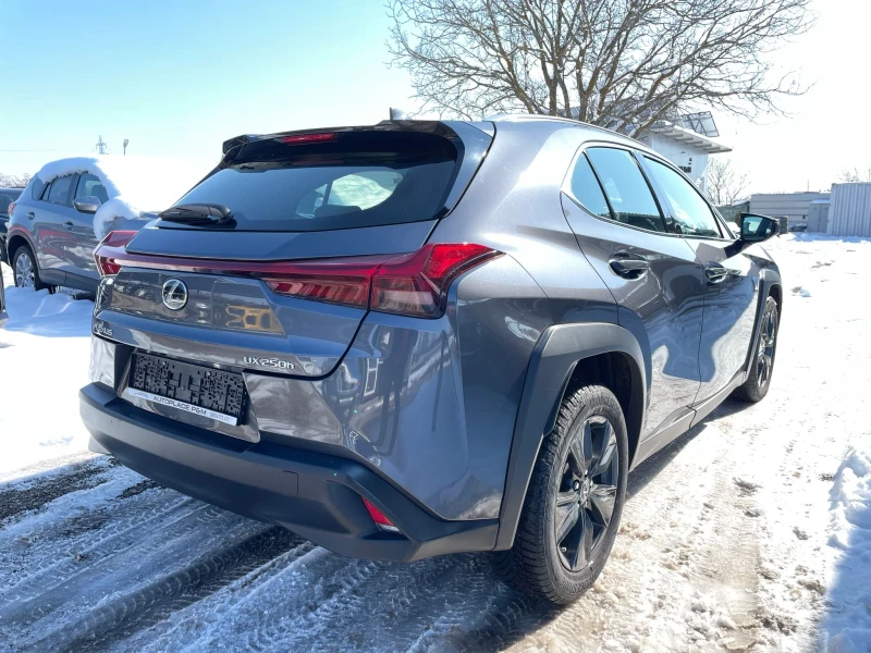 Lexus UX 250h Facelift , снимка 5 - Автомобили и джипове - 49176517