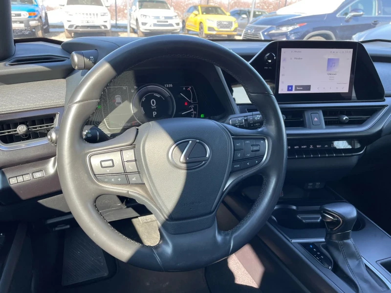 Lexus UX 250h Facelift , снимка 10 - Автомобили и джипове - 49176517